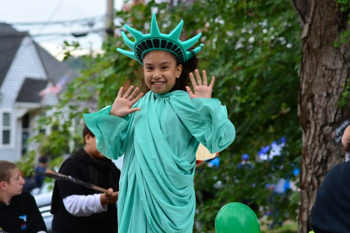 Statue of liberty costume diy