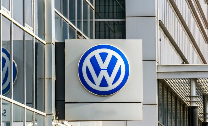 Volkswagen price stock warranty customers yr vw trust gain offers us 18th april